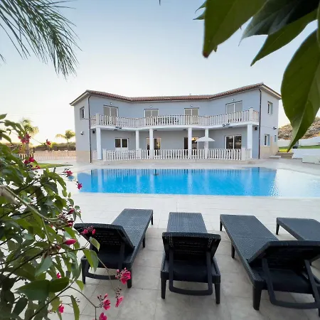 Grand Villa Lynn Seaview Ayia Napa Exterior photo