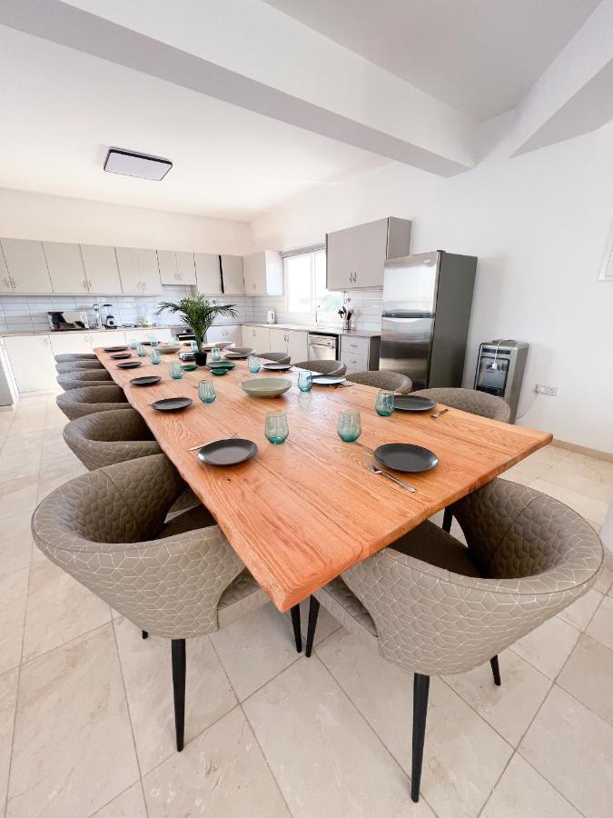 Grand Lynn Seaview * איה נאפה